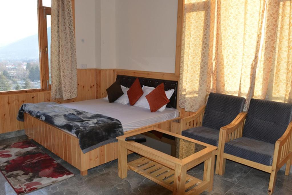 Tulip Flowing River View Hotel. Shamshi Exterior photo