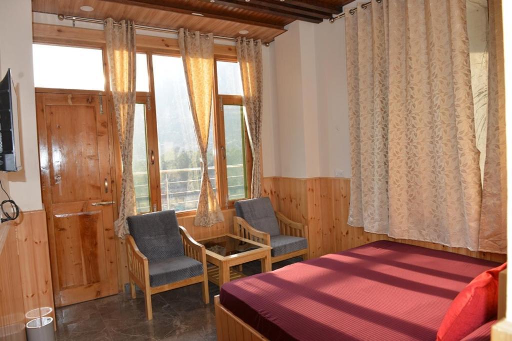 Tulip Flowing River View Hotel. Shamshi Exterior photo
